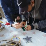 折り紙で星をつくる